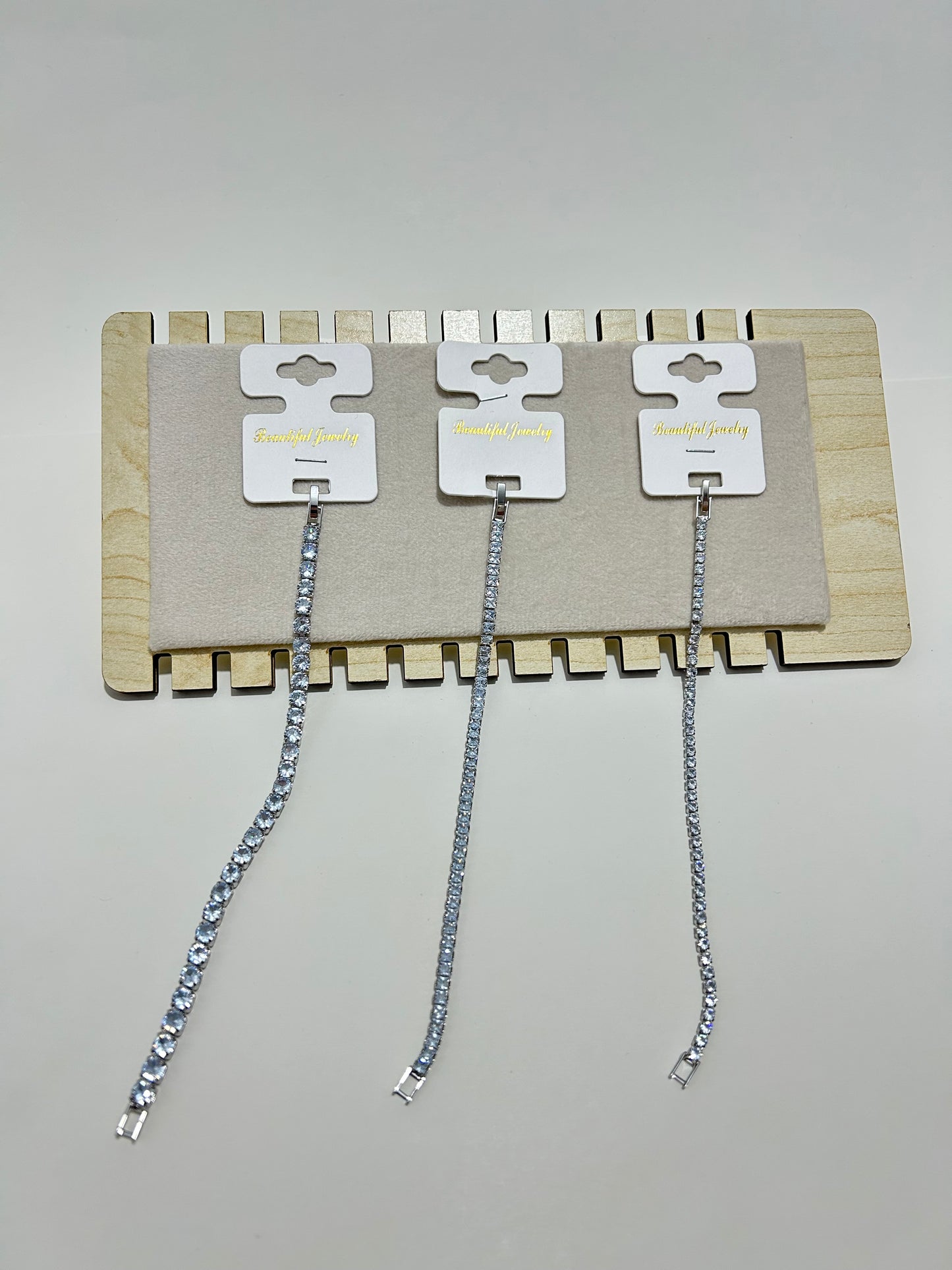 Su Yolu Bileklik Koleksiyonu – Paslanmaz Çelik & Zirkon