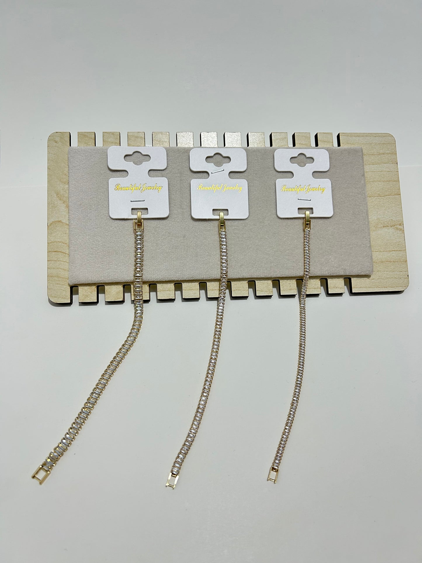 Su Yolu Bileklik Koleksiyonu – Paslanmaz Çelik & Zirkon