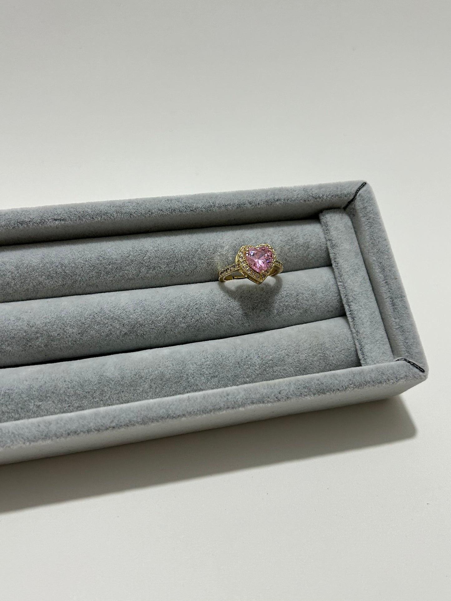 Carter Accessories Pembe Kalp Taşlı Zarif Yüzük